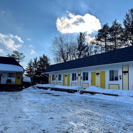 Skyland Motel Inn & Suites 헌츠빌 외부 사진