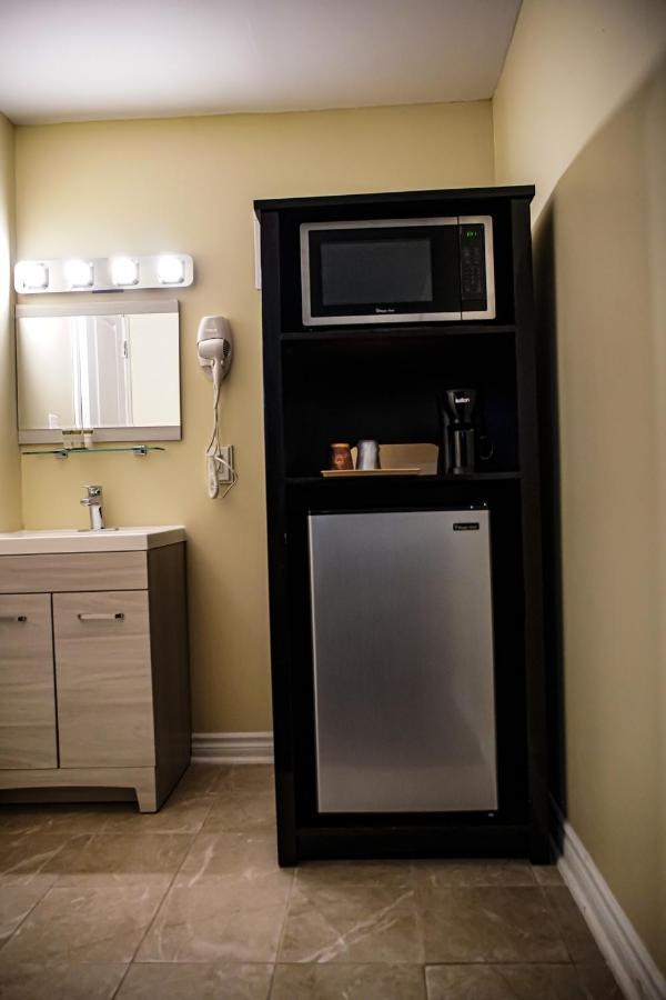 Skyland Motel Inn & Suites 헌츠빌 외부 사진